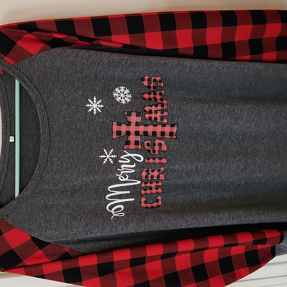 Long sleeve Christmas t-shirt